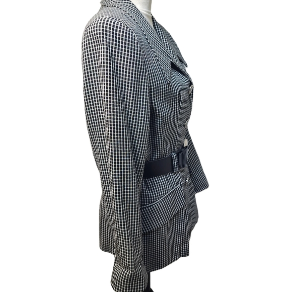 HI studio. Vintage, black & white checked belted blazer. Size: 6 - Picture 3 of 9